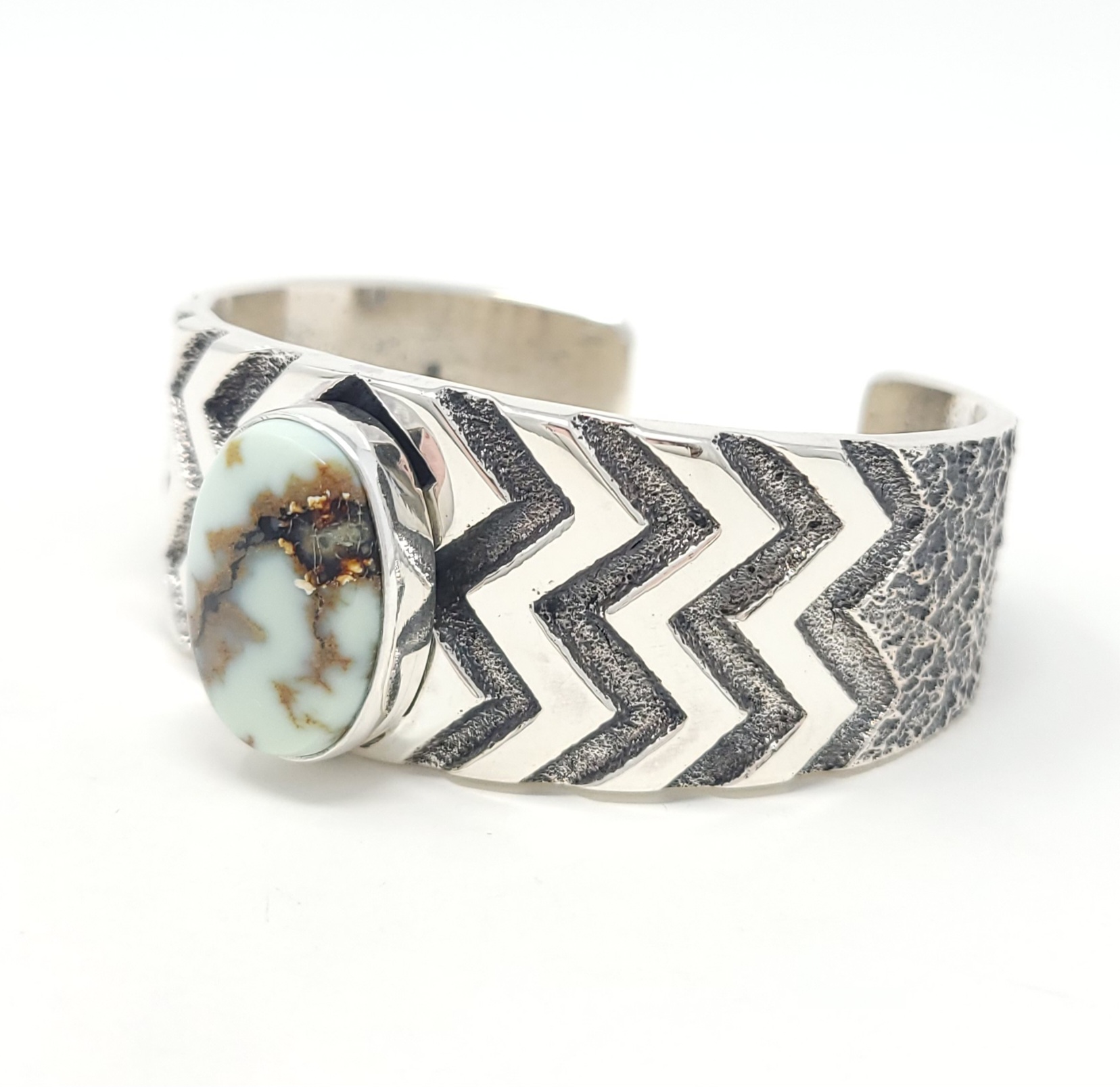 Kevin Yazzie Navajo Sterling Silver Handmade Cuff Bracelet Aloe Variscite